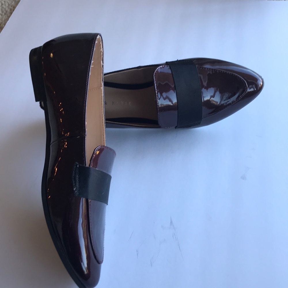 NWT Kelly & Katie “Dotty” Patent Leather Loafer